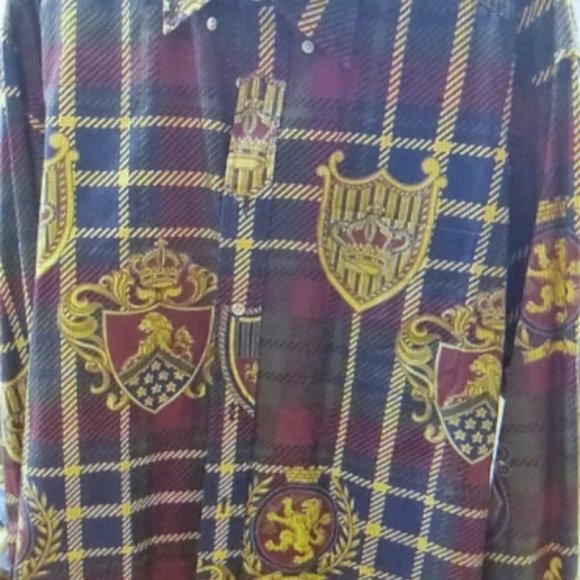 RARE Logo MEN'S Tommy Hilfiger SHIRT Size MEDIUM Lion Armor Crescent Shield - Picture 5 of 5